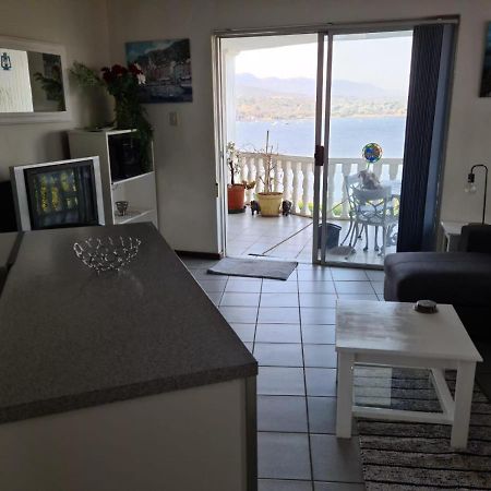 Kosmos View Luxury Apartments Hartbeespoort Extérieur photo
