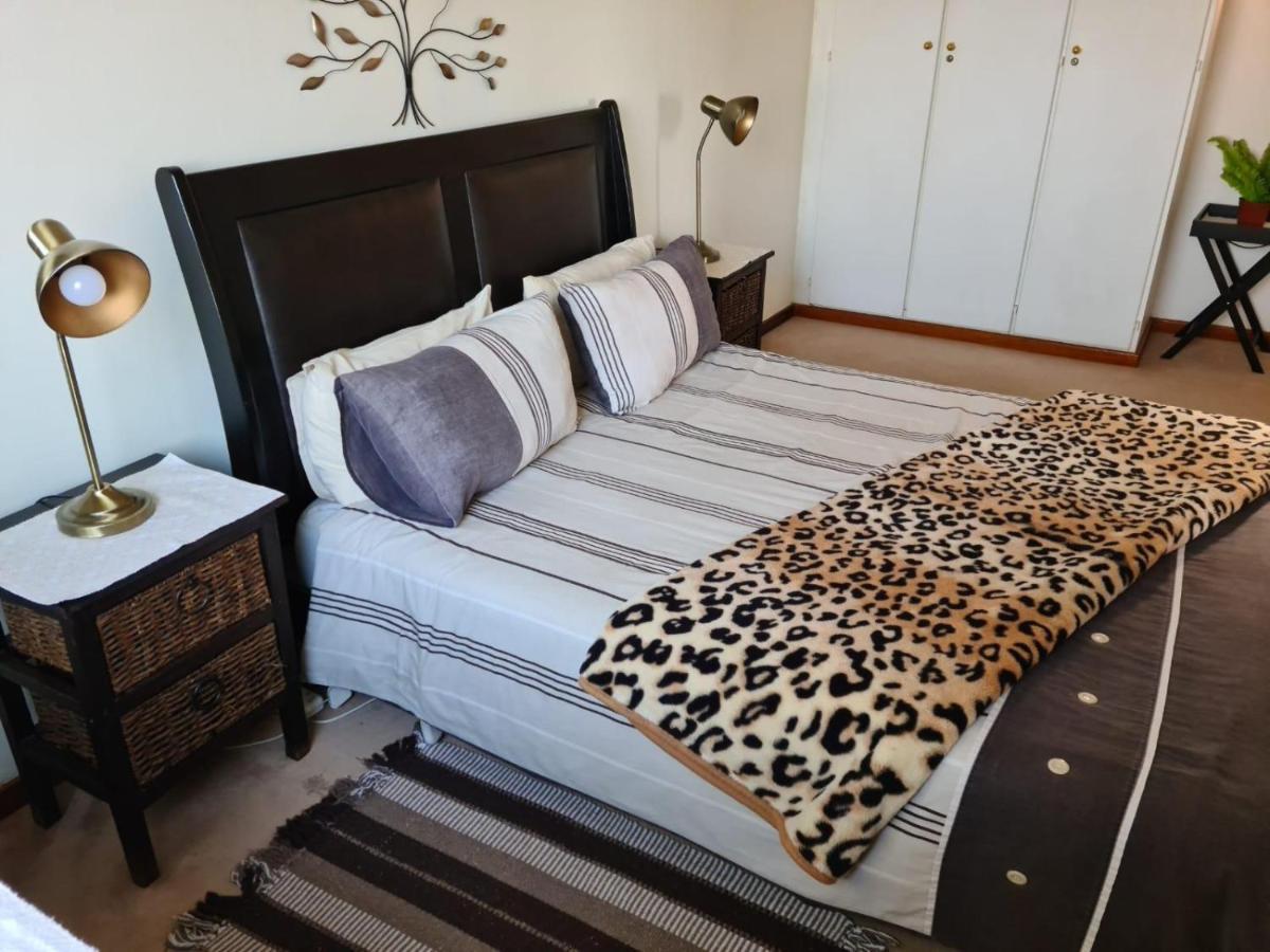 Kosmos View Luxury Apartments Hartbeespoort Extérieur photo